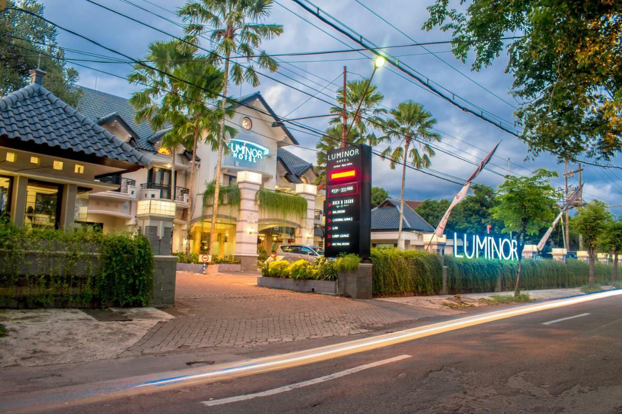 Luminor Hotel Jember By Wh Jembel Exterior foto